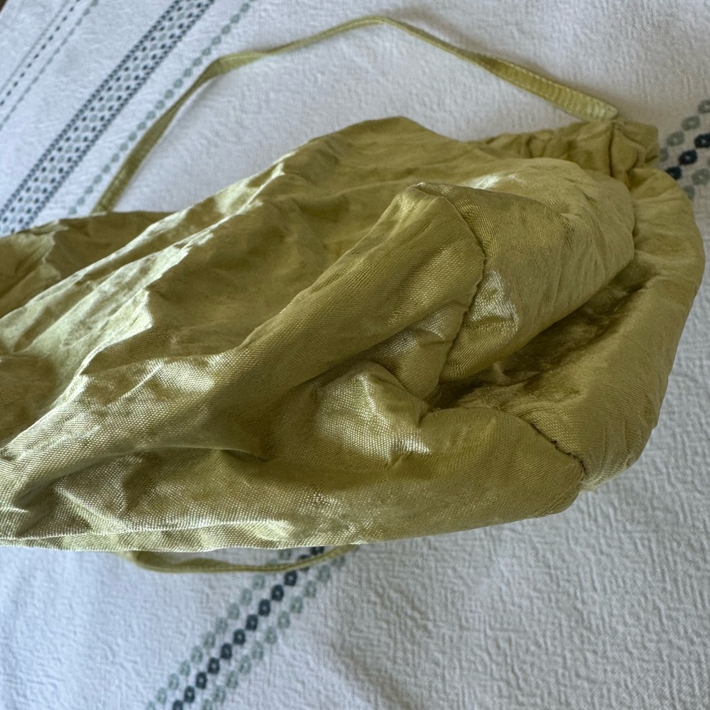 Zilla Satin Bag - Picture 5 of 8